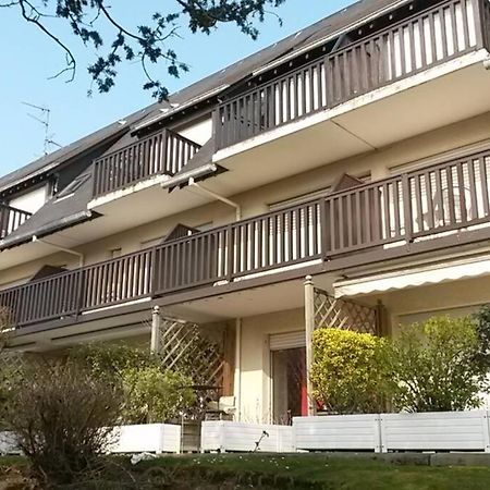Coeur De Cabourg- Joli Studio Avec Terrasse - Apartment Bagian luar foto